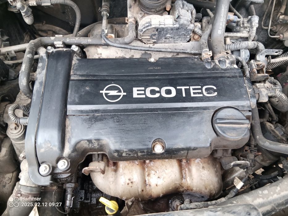 Продавам opel corsa d 1.2 бензин на части