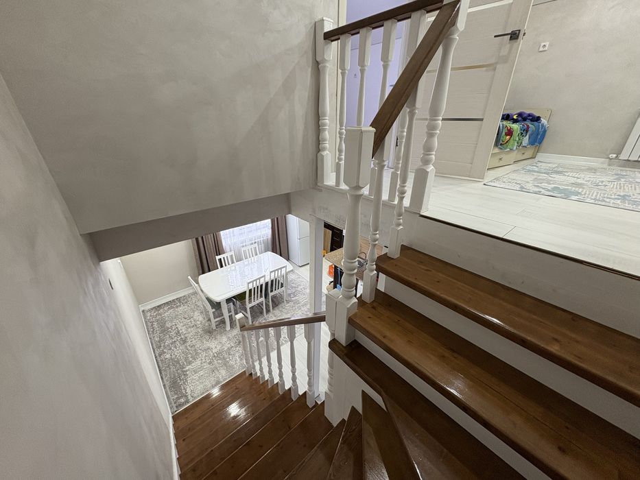 Продам дом коттедж