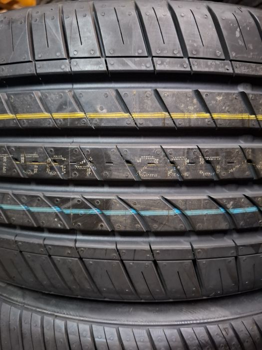 225 40 18 Vand 2 anvelope vara Nexen Noi