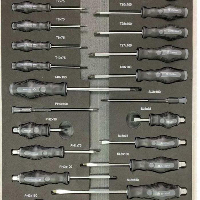 Шкаф с инструменти KraftWelle със 7 чекмеджета – 6 пълни