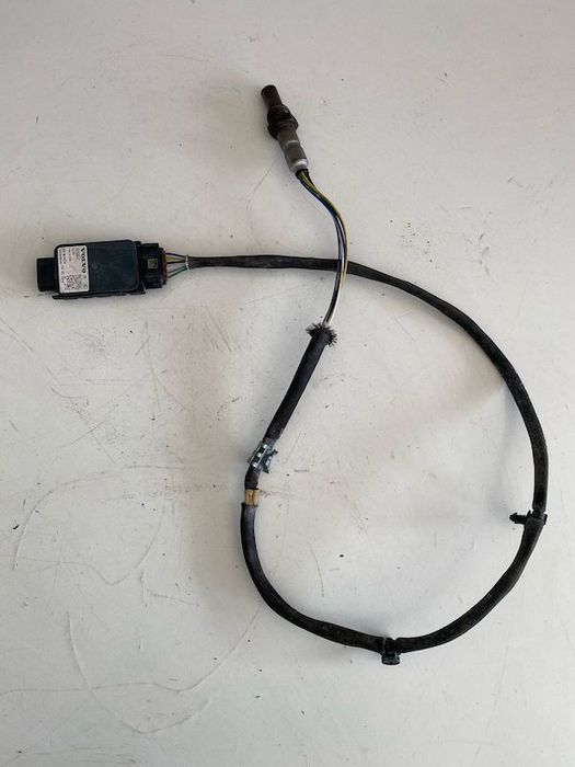 Senzor lambda Volvo XC90 S90 V90 S60 V60 2015+ 32203032