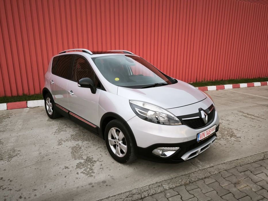 Renault Scenic Vând Renault Scenic XMod