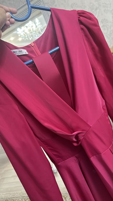 Продам вечерние платья