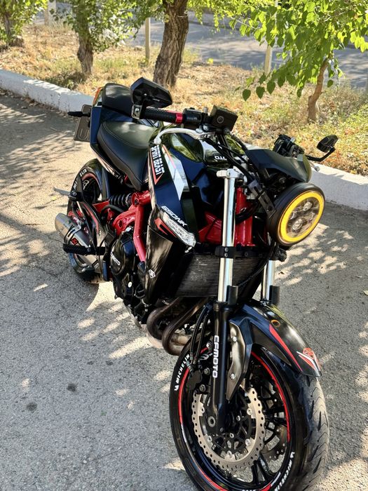 Мотоцикл CF MOTO 650nk