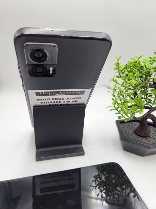 Hope Amanet P11-Moto Edge 30 Neo/256-8gb/Garantie