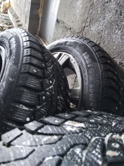 Продам зимний шины