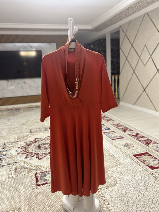 Платье для женщин