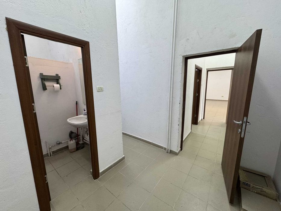 Spatiu Comercial Viitorului-Stefan Cel Mare, 100 mp, vitrina 7 m, Direct Proprietar