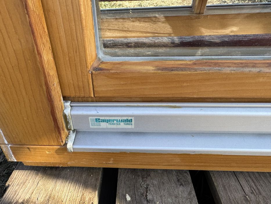 FEREASTRA LEMN TRIPAN sprosuri H 123 x L 114 Germania 6 buc