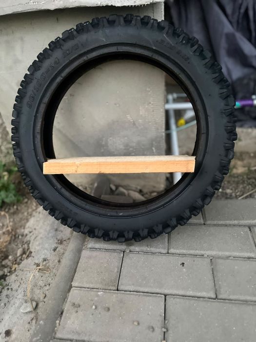 Vând raft in forma de roata