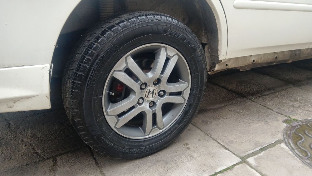 Комплект резины с дисками