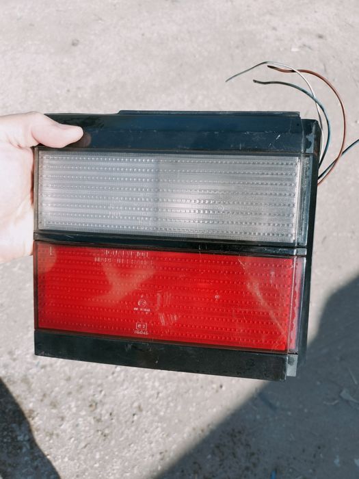 Стопы задние пассат Б 3