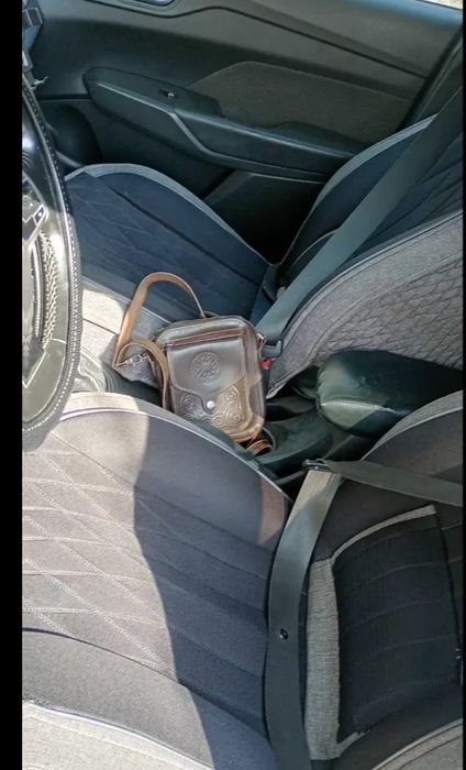 Накидка на сиденья