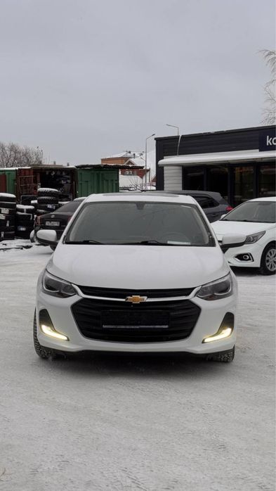 Продам шевроле оникс 2024