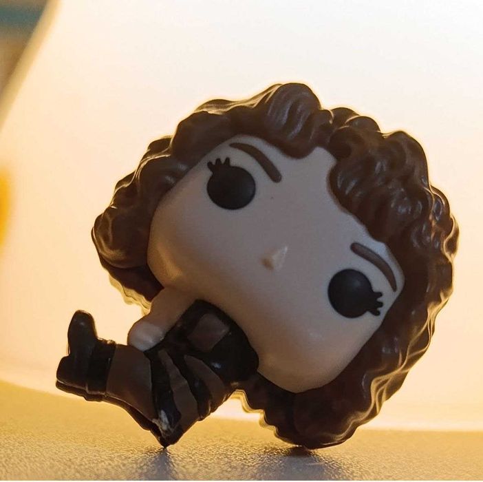 Продаю фигурки Kinder Joy Очень странные дела (Киндер странные дела)