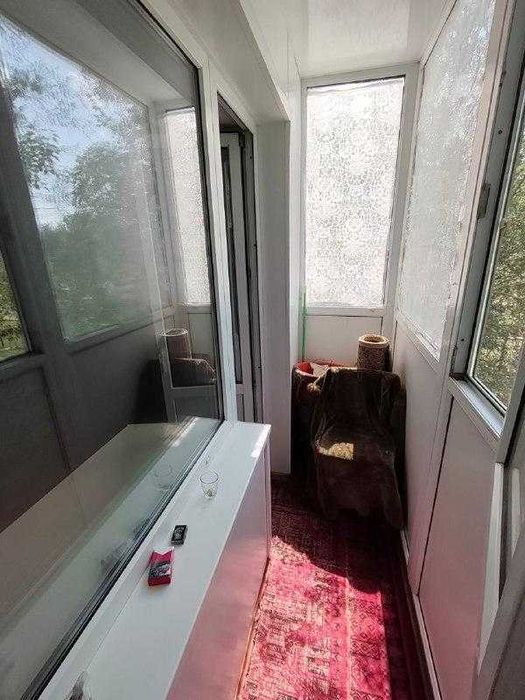 Продам 2 х комнатную на КСК