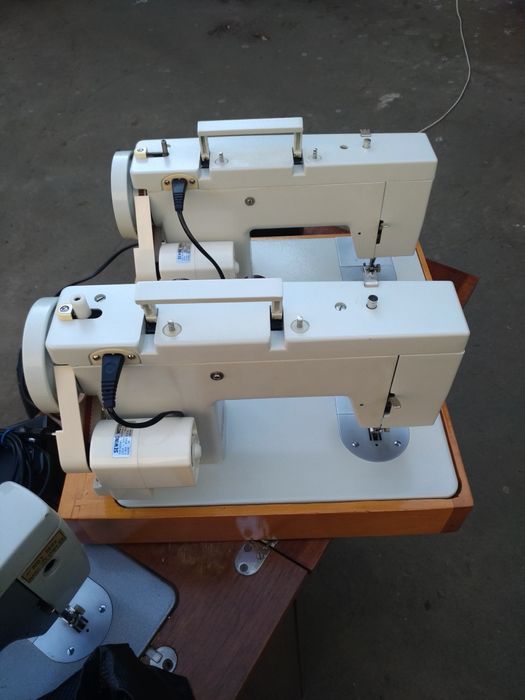 Швейная машинка ЧАЙКА .