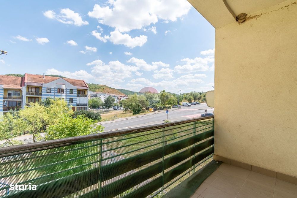 Apartament cu 2 camere de vanzare, Floresti