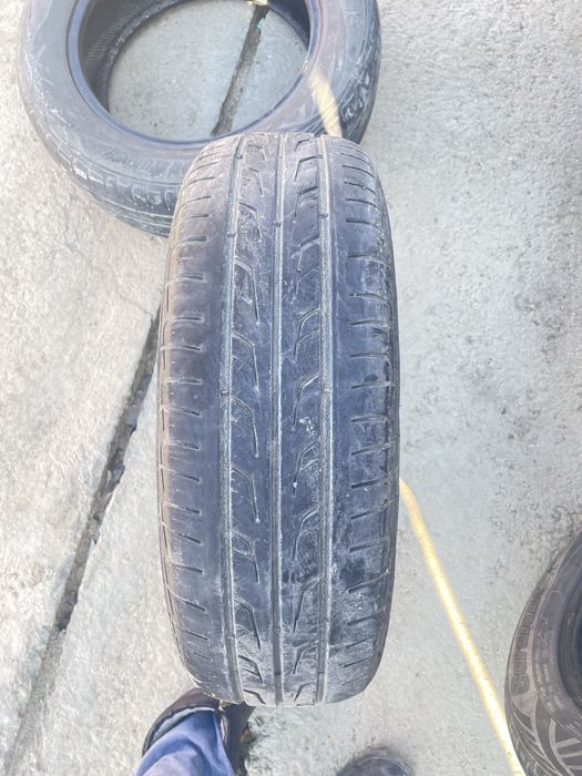 Шины 185/65/R15.