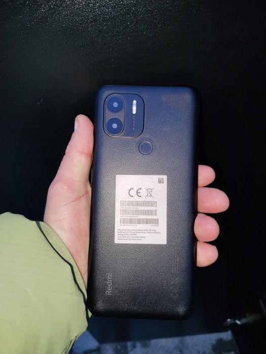 Продаются б/у телефоны цены договорные от400000 до 800000