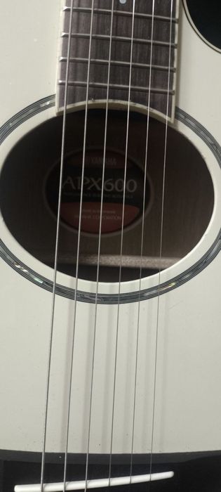 Электроакустическая гитара yamaha apx600