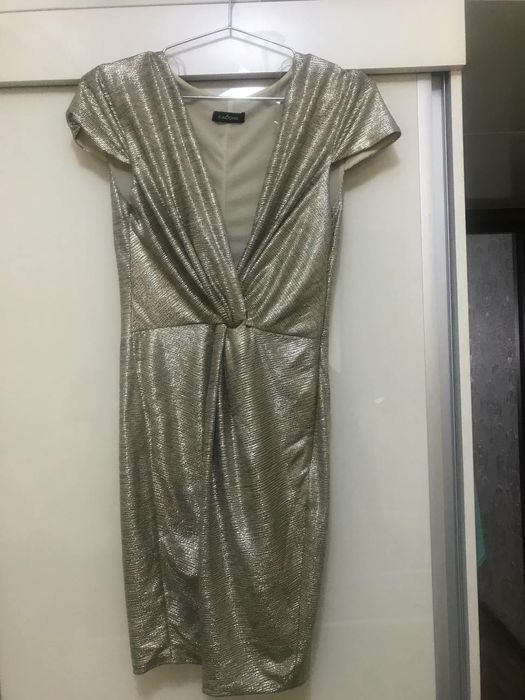 Продаются вечерние платья