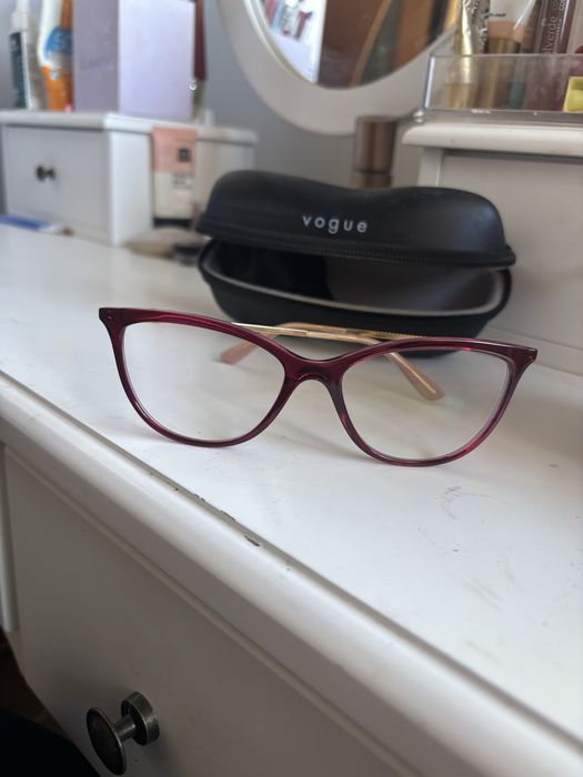 Ochelari de vedere Vogue, noi