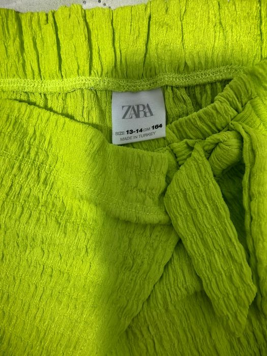Vând pantaloni largi tip Pareo ZARA