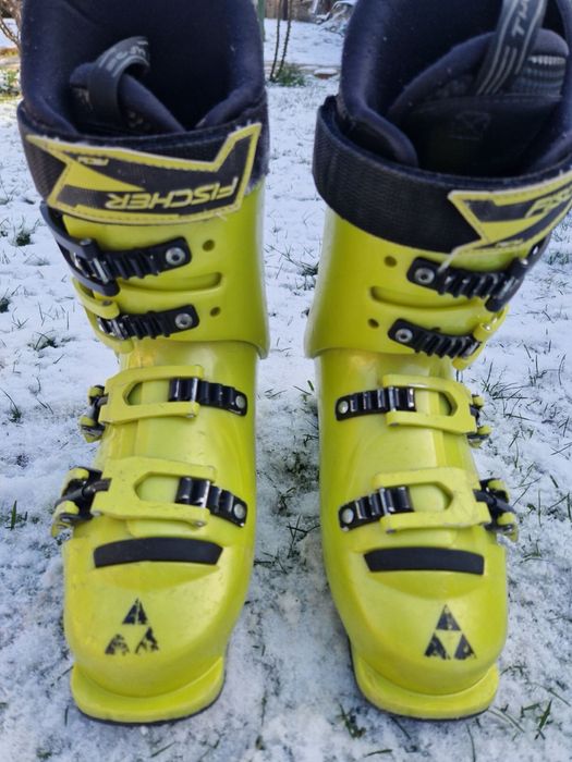 Детски ски, обувки и каска