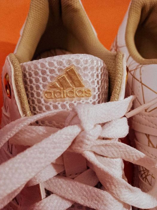 Нови дамски маратонки Adidas