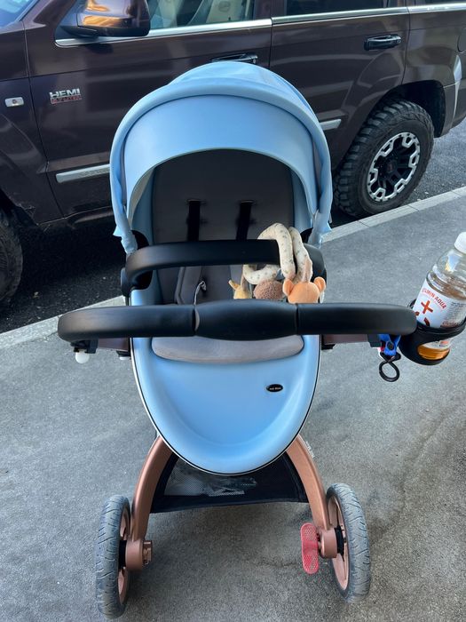 Бебешка количка Hot Mom