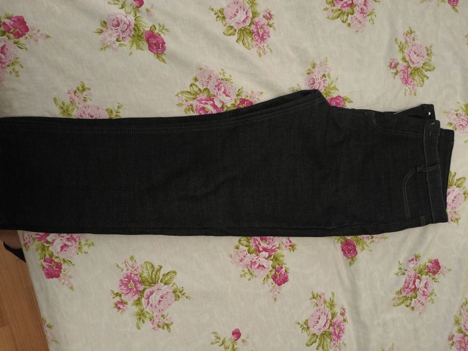 Продам зимние джинсы