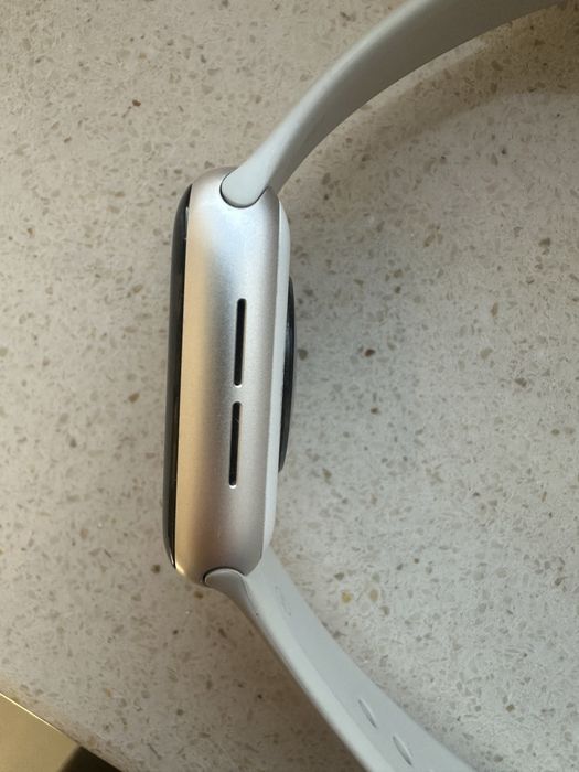 Apple Watch SE2 40mm