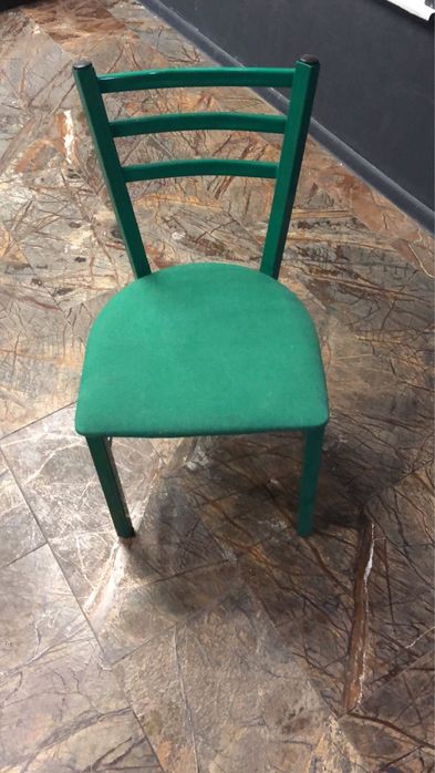Стулья железные хорошего качества