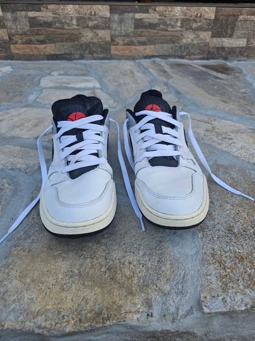 Кецове nike, levis много запазени