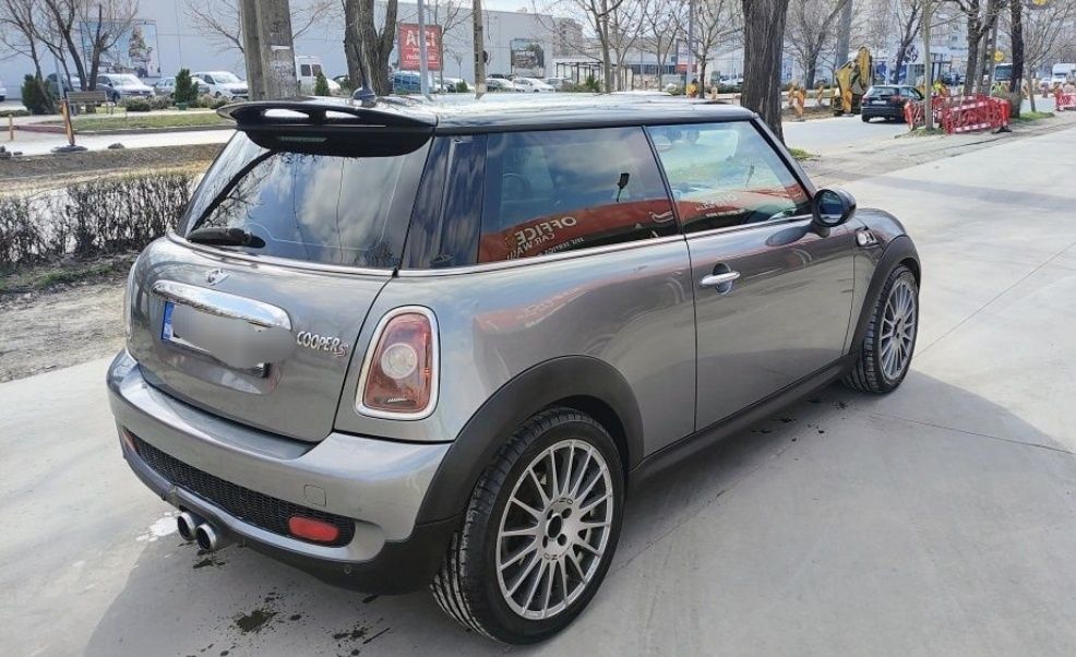 Mini Cooper S. R56