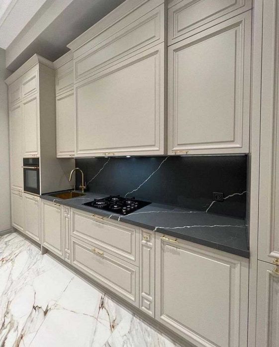 Xar Bir turdagi mebel bor