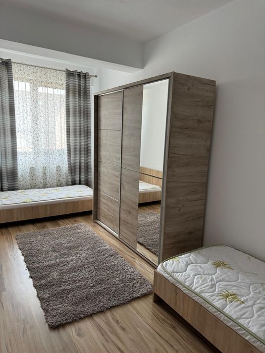 Inchiriez apartament 3 camere – complex Young Residence, Iași