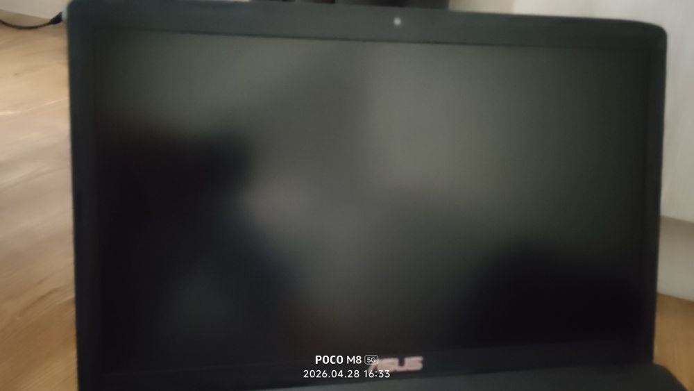 ASUS Notebook Sotiladi