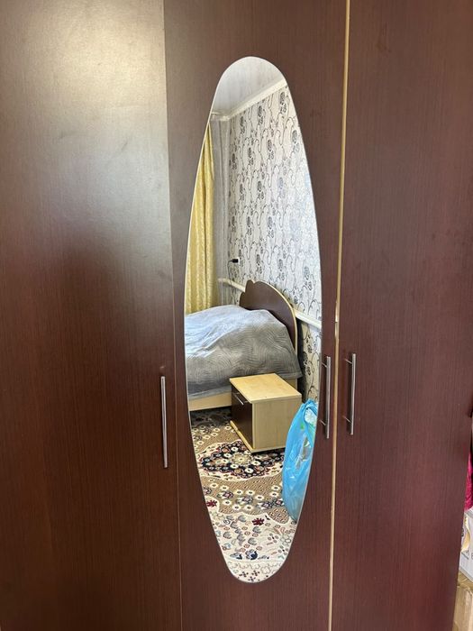 Продам спальный гарнитур