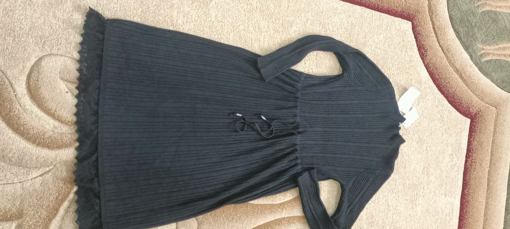 Новые вещи платье, кофты