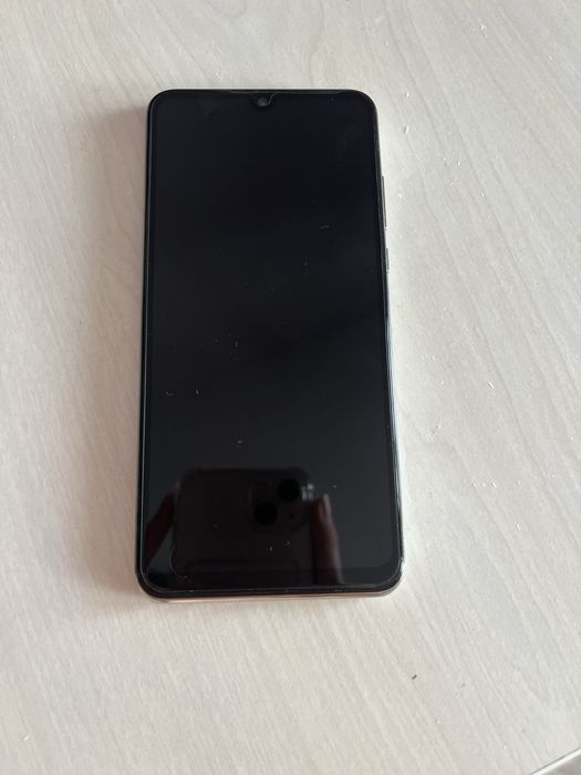 Телефон Huawei P30 lite