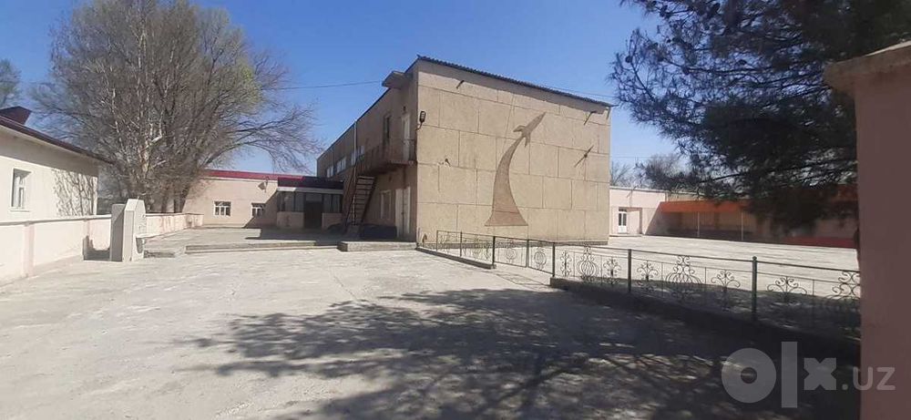 Qishki klub binosi va boshqa inshoatlar