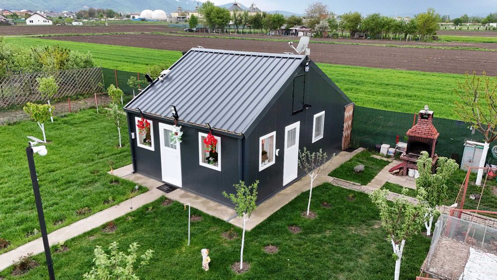 Panouri Sandwich Termoizolante | Case Structuri Metal Hale Containere