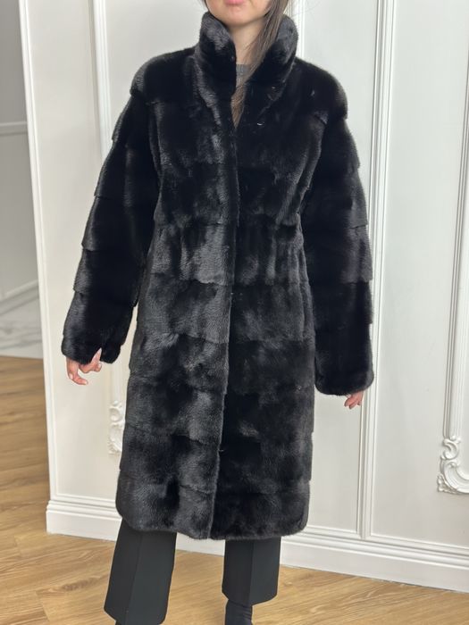 Продам норковую шубу