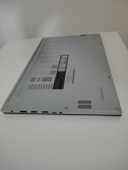 Laptop ASUS  Vivobook 15