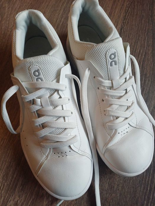 Дамски маратонки On The Roger