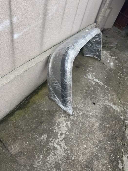 Задна броня за Пежо 607