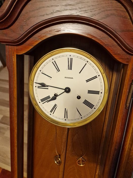 Ceas de perete  cu pendul