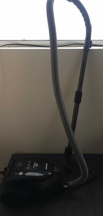 Прахосмукачка SAMSUNG 2000W